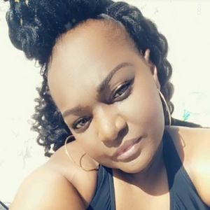 Meet your Posher, Tiara